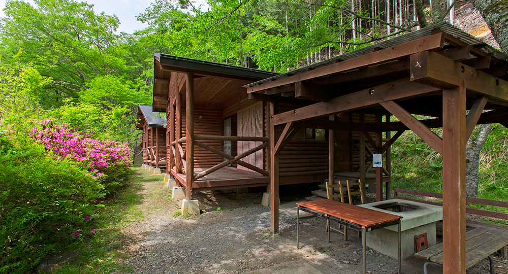 ひよしフォレストリゾート山の家
