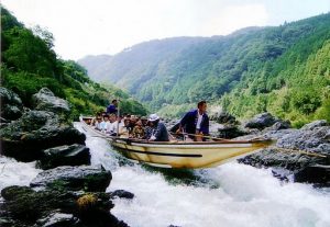 保津川下り運航