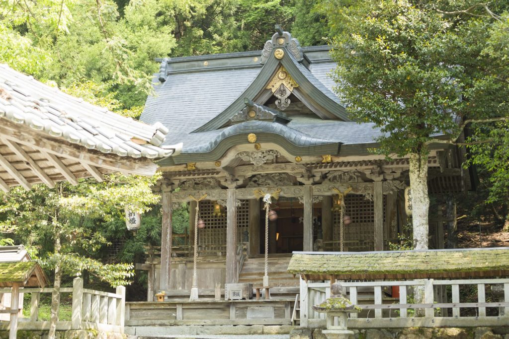 知井八幡神社