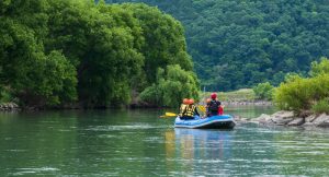 保津川下りRAFTING (ラフティング)