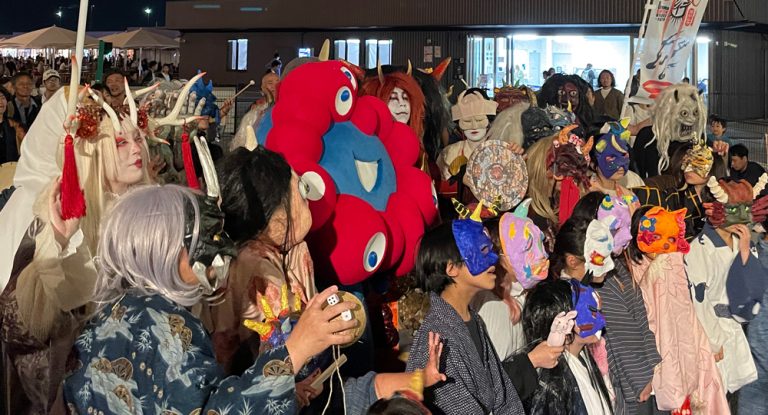 万博で展示「よみがえる酒呑童子」